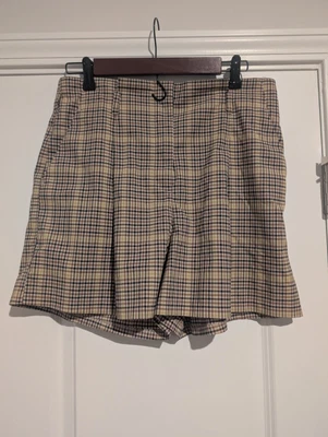 Worthington Shorts Womens 8 Brown High Rise Pockets, Preppy, Plaid  - Image 1 of 4