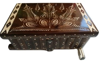 Joyería gigante mágica rompecabezas caja llave oculta tesoro almacenamiento anillo soporte marrón Foto 1 de 4