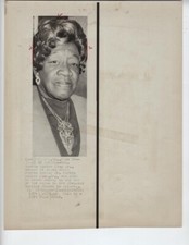 ORIGINAL 1974 PHOTO MRS MARTIN LUTHER KING SE CHURCH SHOOTING AFRICAN AMERICAN