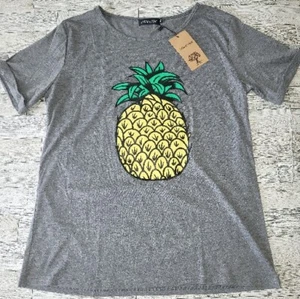 Pineapple Graphic T Shirt Womens XL Gray Zawapemia Novelty Print - Picture 1 of 6