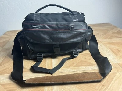 Tamrac 8003 Camera Bag for SLR/DSLR-vintage special edition w/leather trim - Image 1 of 3