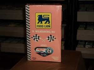 1992 Food Lion Richard Petty Fan Apreciation April N Wilkesboro Box - Imagen 1 de 1
