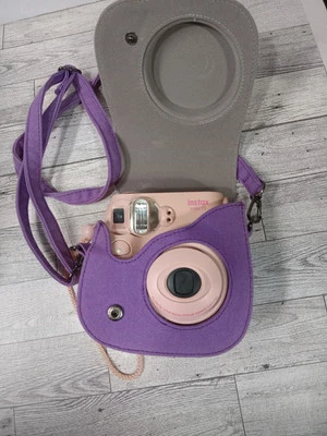Fuji Instax Mini 7 plus Camera Light Pink Kids  Film With Carrying Case - Image 1 of 4