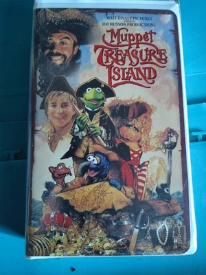 Muppet Treasure Island VHS 1996 Clamshell  - Image 1 of 3