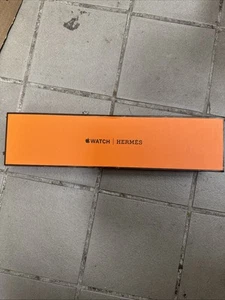 Apple Watch Hermes Series 10 42MM New! Unworn (watch only) Sealed - Photo 1 sur 3