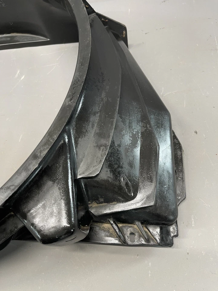 Cubierta de ventilador Chevy Chevelle Impala Malibu 1971-1977 El Camino Laguna GMC Sprint OE Foto 1 de 4