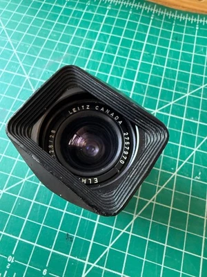 Lente Leica 28 mm f/2,8 Elmarit (2ª versión) montura M, Canadá con parasol Foto 1 de 4
