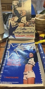 1981 Tops Dallas Cowboy Cheerleaders Wax Pack NM Free Shipping - Picture 1 of 3