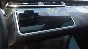 Info-GPS-TV Screen Center Dash Mounted Fits 18-20 VELAR 693736 - Picture 1 of 12
