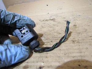  Jeep Grand Cherokee WJ 2.7 OM612 engine fuel injector nozzle connector plug L - Picture 1 of 5