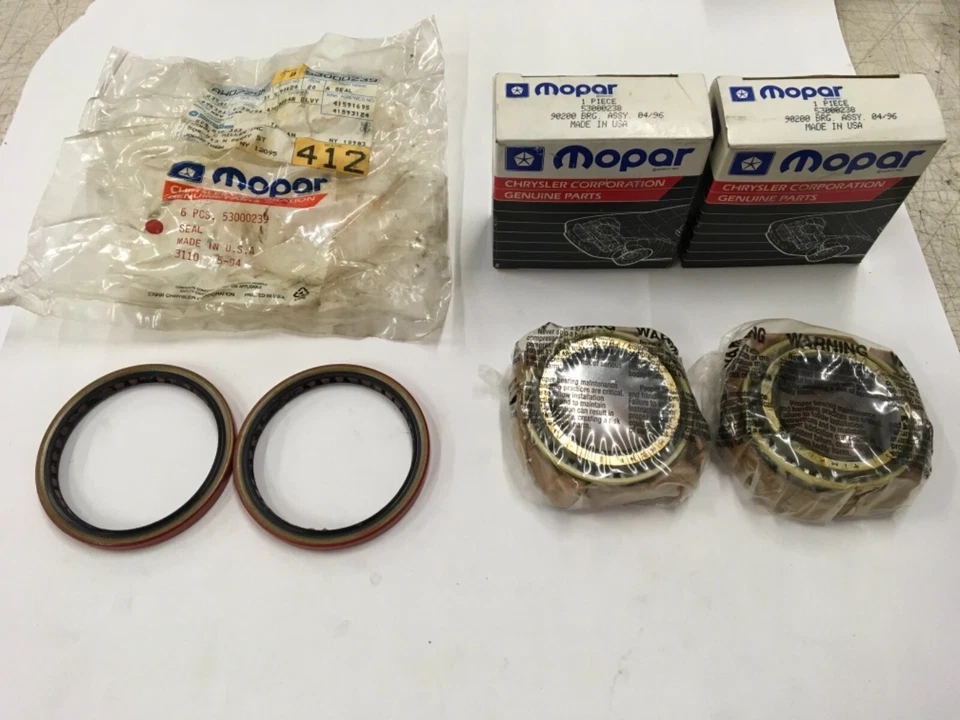 Rodamientos y sellos de rueda delantera OEM NUEVO DE STOCK Jeep 84 85 86 87 88 89 Cherokee Comanche  Foto 1 de 3