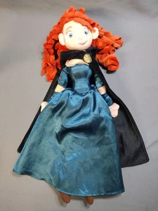 Disney Store Brave Merida 20" Peluche Bambola Giocattolo con Capo Pixar Principessa Velluto Verde - Foto 1 di 12