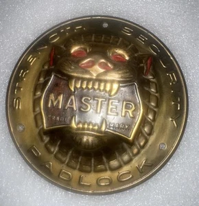 Vintage MASTER LOCK LION Advertising Store Display "PADLOCK-STRENGTH-SECURITY" - Picture 1 of 6