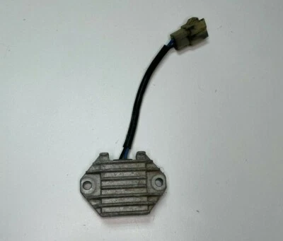 Yamaha WR426F WR 426F 2001 2002 OEM regulador de voltaje rectificador Foto 1 de 3