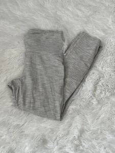 LEGGINGS Cortos LULULEMON Mujer 4 Train Times Space Ice Alpine Malla Blanca - Imagen 1 de 7