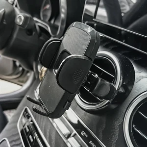 Car Cell Phone Holder Mount for Mercedes Benz GLC GLC300 C C300 E E350 a B CLA 2 - Photo 1 sur 12