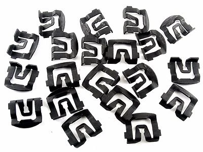 Lincoln Windshield & Rear Window Trim Reveal Molding Clips- 20 clips- #026 - Image 1 of 4