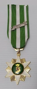 South Vietnam Star, Medal, includes 1960- Clasp Full Size Medal Quality Replica - Picture 1 of 5
