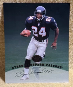Vintage Byron Hanspard Leaf 8x11 Autograph Insert Atlanta Falcons + 2 Bonus Pics - Bild 1 von 3