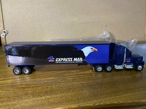 1/64 ERTL INTERNATIONAL TRACTOR & SEMI TRAILER “US MAIL EXPRESS MAIL - Picture 1 of 9
