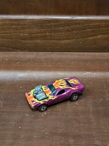 Hot Wheels Redline 1974 Rodger Dodger w/ Show Off Metal Base - Picture 1 of 2