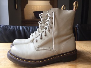Botas Tipo Martens Mujer Clearance Sale, UP TO 58% OFF |  www.editorialelpirata.com
