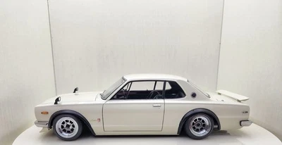 Autoart Nissan Skyline 2000GT-R KPGC10 2000-GTR GT-R Hakosuka personalizado 1:18 Foto 1 de 4