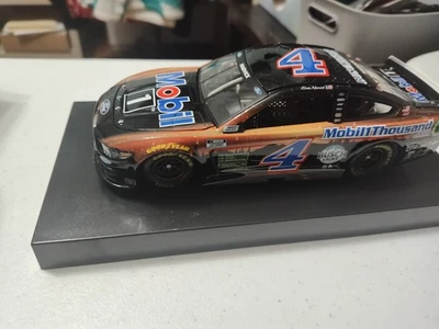  Kevin Harvick 2021 #4 Mobil 1 Thousand.com Summer Road Trip 1/24 Diecast  Foto 1 de 4