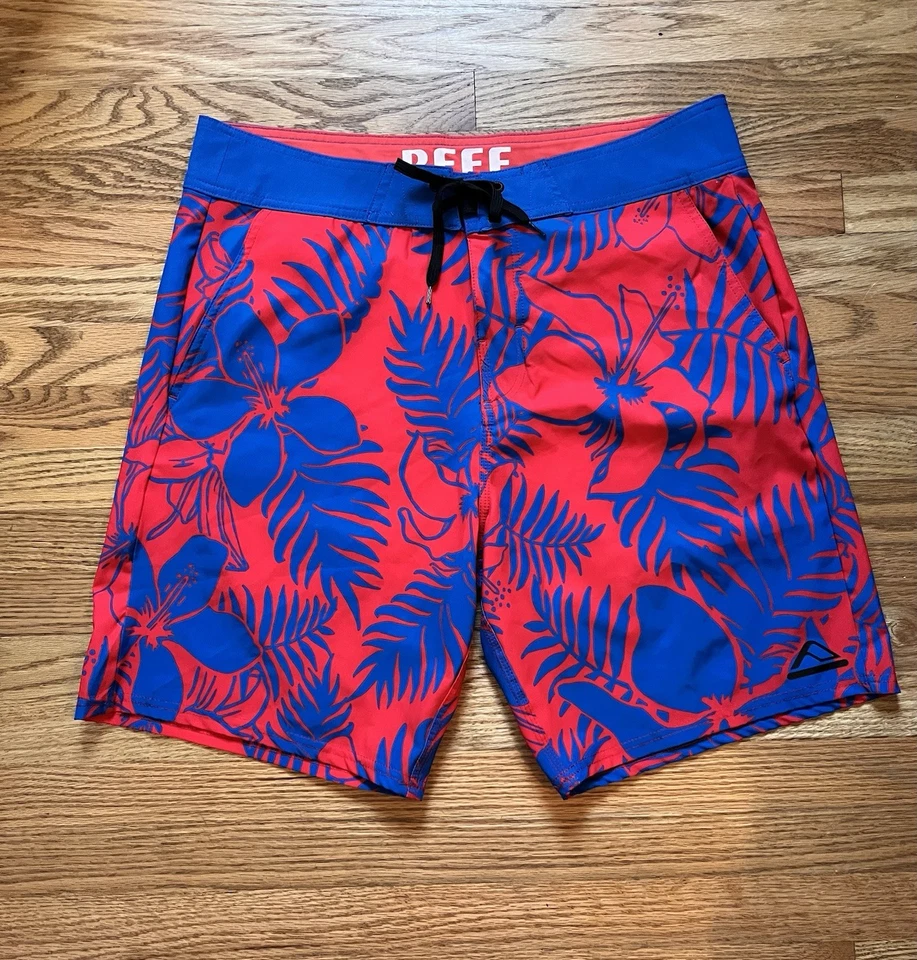 Reef Swim Trunks Mens Blue And Red Hawaiian Board Shorts Sz 34 - Image 1 of 1