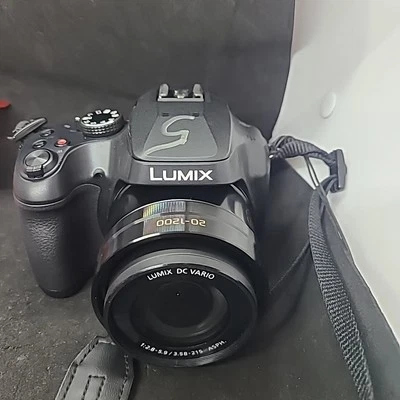 Câmera Digital Panasonic LUMIX DC-FZ80 18.1 Megapixel f/2.8-5.9 - Sem Carregador #1 - Imagem 1 de 4