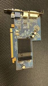 Dell 0XG857 ATI Radeon X300 SE 128MB DDR 64-Bit PCIe x16 Video Card GPU - Picture 1 of 4
