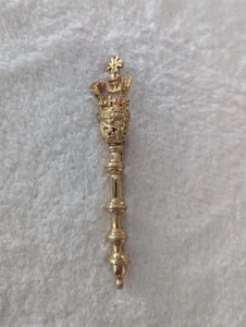 Vtg Scepter Maltese Brooch Cross Crown Royalty Pin Gold Tone Estate Unsigned - Picture 1 of 7