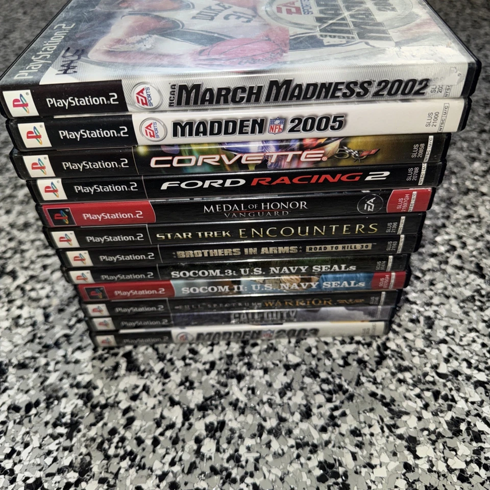 PS 2 Lote de 12 Juegos Call of Duty, Madden, Star Trek, March Madness (40) Foto 1 de 1