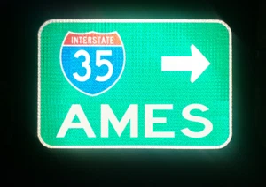 AMES Interstate 35 Straßenschild, Iowa - Bild 1 von 5
