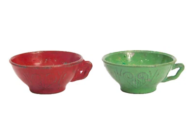 1920's CRACKER JACK PRIZE 2 TEA CUPS HEART PATTERN TEACUPS 1" DIAMETER MINIATURE - Image 1 of 3