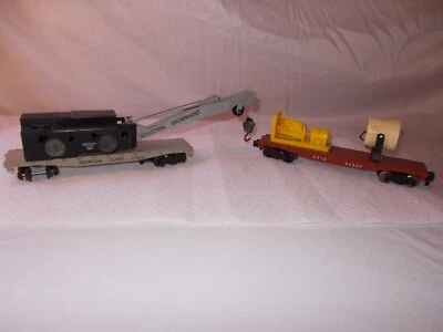 AMERICAN FLYER 24569 CRANE & 24549 SPOTLIGHT PIKEMASTER CARS LOT #U-133 - Image 1 of 4