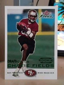 2000 Fleer Focus GREEN 87/100 Chafie Fields #223 Rookie PENN STATE NITTANY LIONS - Picture 1 of 2