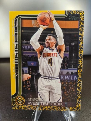2025-26 Topps Flagship Russell Westbrook Nuggets Team Foil SSP Foto 1 de 2