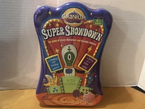 Cranium: Super Showdown Gioco di Carte (2006) Tin da Collezione Nuovo - Foto 1 di 3