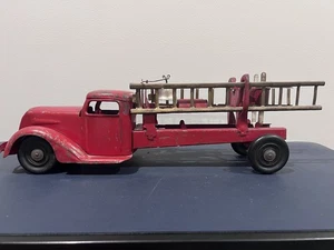 1930’s Turner Toys Fire Truck (AFE) - Bild 1 von 10