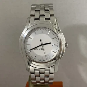 GUCCI Men’s Analogue Silver Dial Date Stainless Steel Bracelet Watch 5500 XL - Picture 1 of 15