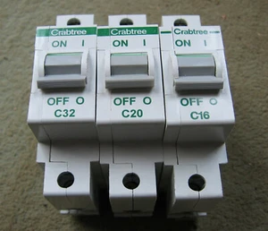 Three crabtree polestar circuit breakers as shown removed from working system - Picture 1 of 3
