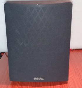 Definitive Technology 500-749 W Home 