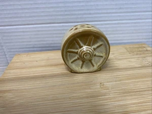 Vtg Frankoma Wagon Wheel Desert Gold ‘Replacement’ salt shaker  salt shaker only - Picture 1 of 4