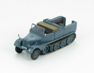 Hobby Master 1:72 Sd.Kfz. 11 German 3-ton Half-Track HG5101 WWII Poland 1939 - Image 1 of 4