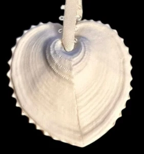 Margaret Furlong Christmas Ornament "Oh Sweetest Heart" 1988 Bisque Shell - Picture 1 of 6
