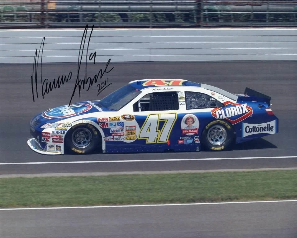 Foto firmada por Marcos Ambrose #47 NASCAR Cup Series 8x10 Foto 1 de 1