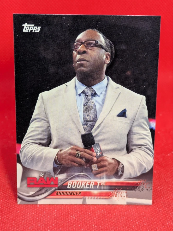 2018 Topps WWE Wrestling Cards BASE -- COMPLETE YOUR SET -- YOU PICK - Image 1 of 1