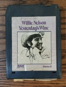 Willie Nelson Yesterday's Wine 8 Track Cassette Tape - Imagen 1 de 2