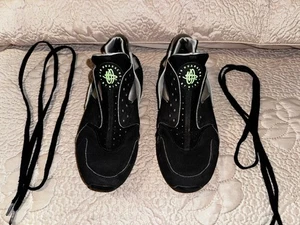 Nike Air Huarache Running Shoes Womens 9 Black Athletic Sneakers - Bild 1 von 10